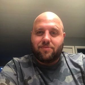 Meet your Posher, Eric